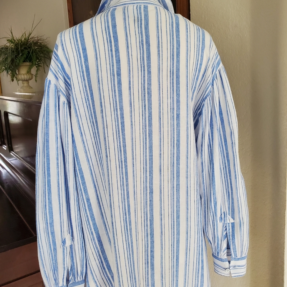 CABI Spring Blue Stripes!!💙🪴 - Picture 5 of 8